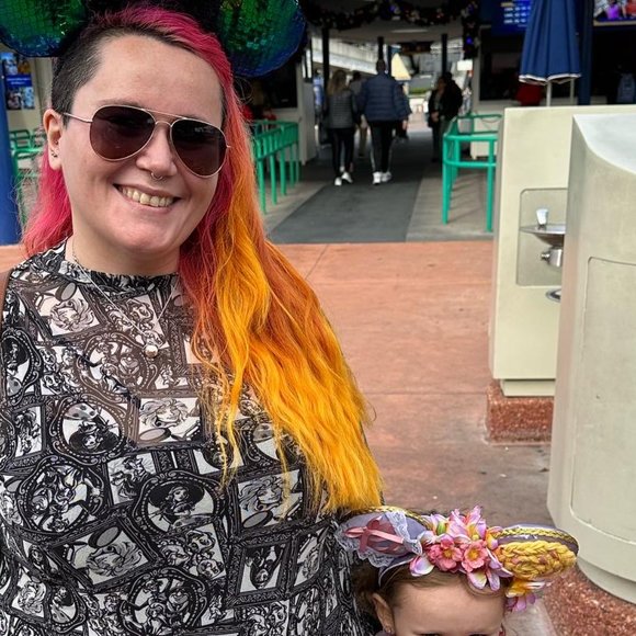 Meet your Posher, Shannon - Picture 6 of 9